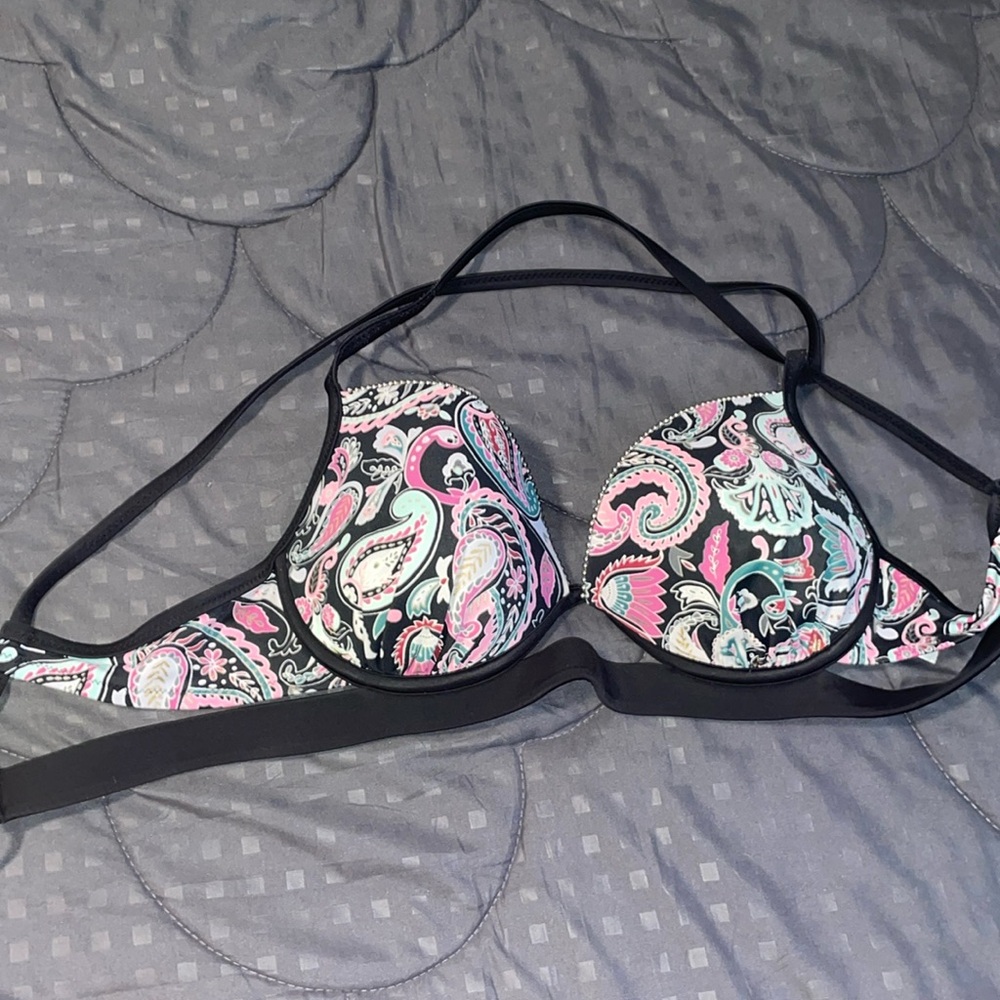 36 C bathing suit top